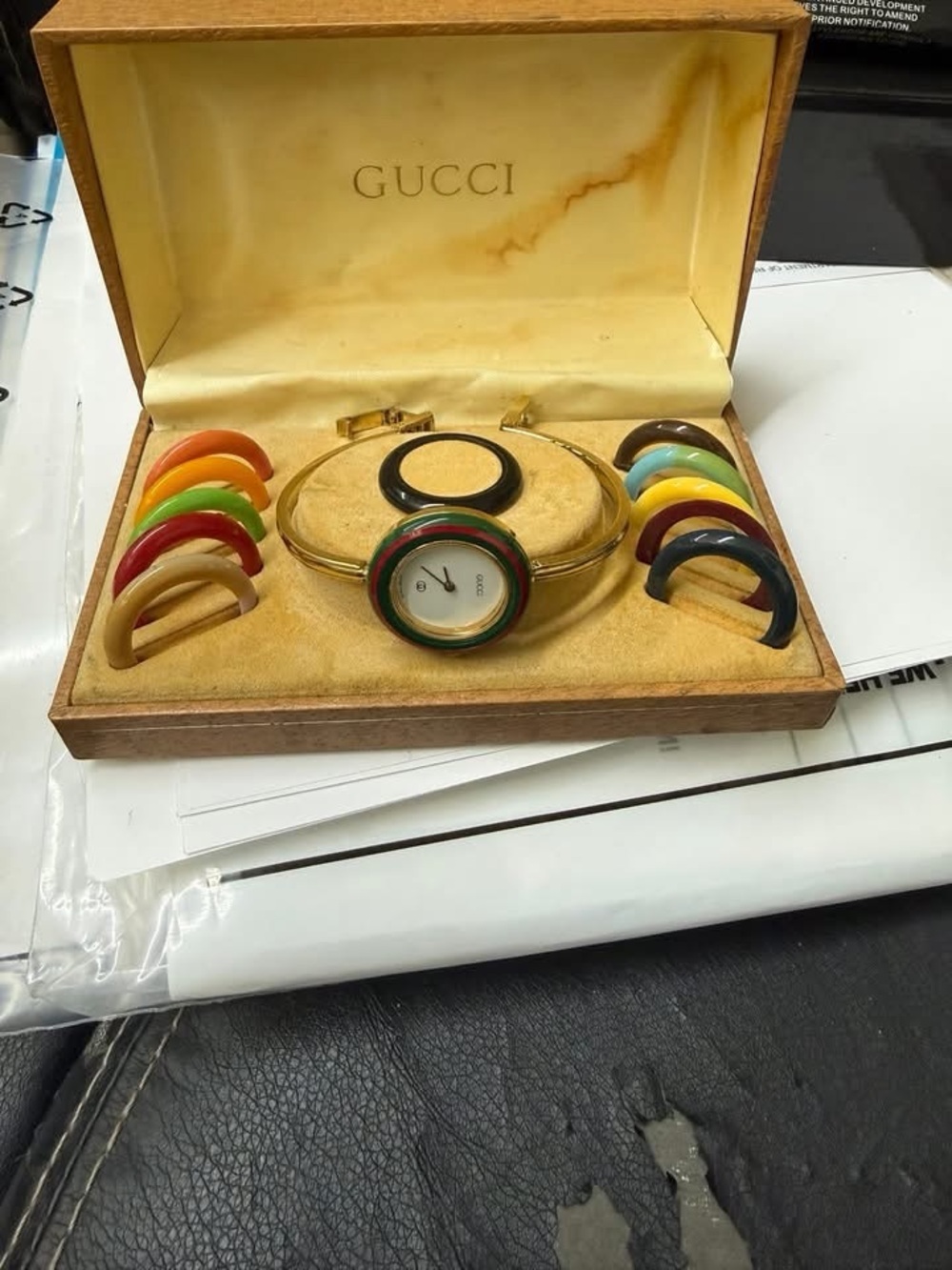 GUCCI Interchangeable Bangle Watch with Colorful Bezels